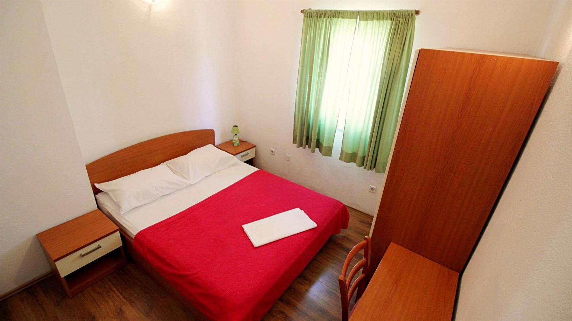 Apartments Marko Nemira オミシュ 部屋 写真
